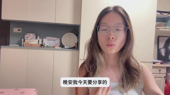 1万美元怎么转最少磨损? 美元转出去,关键不是手续费。真正影响“磨损”的,还包括现钞与现汇、同名与非同名、跨行费用、汇率点差,以及你的银行账户等级。
有时1万美元需要浪费300元+RMB的磨损。
省流版内容简介:
▪️钱从人民币变成境外可用美元,究竟被哪些环节吃掉了
▪️5万美元年度便利化额度,到底能用来做什么
▪️为什么一定要分清现钞和现汇
▪️1万美元转账,我这次产生的费用1.5美金(正联系收款行取消入账手续费ing)。
✨招商银行金葵花 → HSBC CN → HSBC US储蓄账户美元现汇同名账户资金互转
#跨境汇款 #外汇知识 #个人理财 #金融常识分享