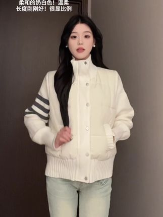 好喜欢奶呼呼的棉服!温柔日常#棉服 #韩系穿搭 #短款棉服 #奶呼呼 #温柔风穿搭