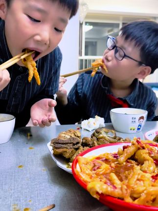 #妈呀太香了 #强烈推荐 #太香啦#无骨鸡抓