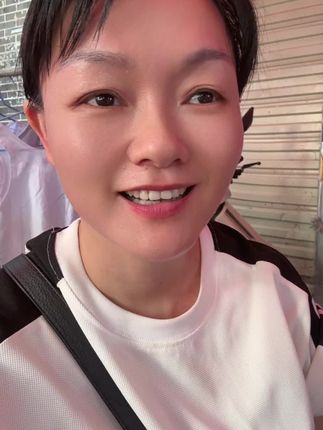 #努力工作的女人很美 害羞的女人运气不会差