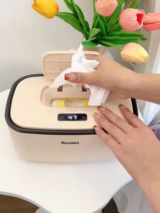 每次给宝宝洗屁屁都被烫到,老公心疼我,入了这个#湿巾加热器 可以24小时恒温,随时取用热热呼呼的巨舒服,太省事,再也不用担心用到冰冷湿巾了#母婴好物 #带娃 #宝宝用品 #待产包