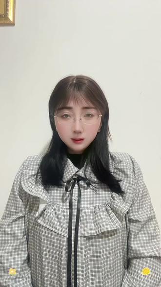 台州银行的消费者权益保护工作 台州银行构建“大消保”工作格局,将消费者权益保护融入经营发展各环节,通过规范流程、优化投诉管理体系等方式处理客户诉求,借助相关平台推进投诉调解工作。同时依托自身网点与人员优势,搭建“线上+线下”的金融知识宣教网格,针对不同客群开展对应的金融知识普及活动,提升公众的金融素养。#台州银行