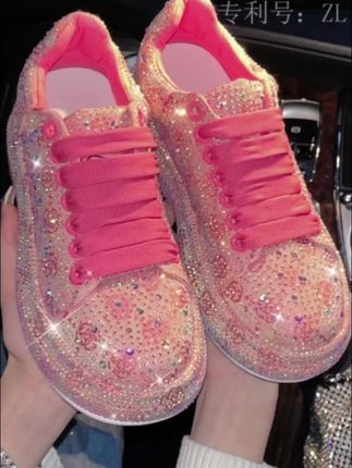 #穿出你的时尚你的感觉 #秀出你的美 #穿出你的时尚感觉 #出街穿搭 #原来我也可以这么美  @巨量千川