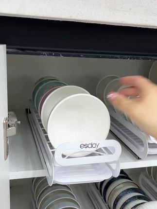 瞧瞧发现了一个碗碟置物架,真的很方便,小小一个吧,不占地,放台面橱柜都可以#碗碟置物架 #碗盘沥水架 #沥水架 #厨房好物 #厨房好物