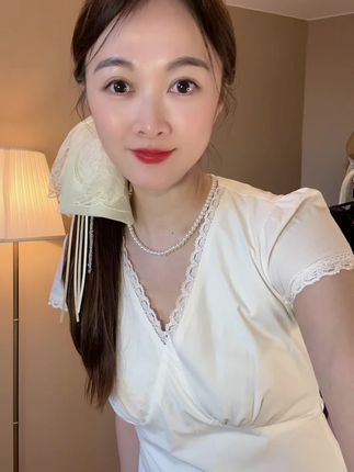 #今日穿搭 #连衣裙 #连衣裙穿搭 #温柔风穿搭 #高级感穿搭