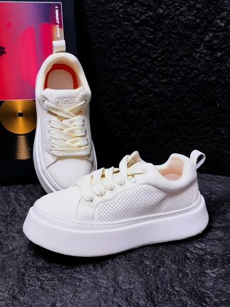 夏季透气真皮增高男鞋#男鞋 #男鞋推荐 #夏季男鞋 #夏季透气男鞋推荐 #透气男鞋