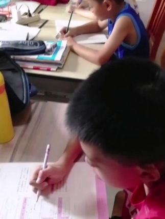 小度智能学习平板,AI老师个性化1对1辅导,对标新课标新教材,陪孩子学习家长省心。#小度大屏护眼学习机 #平板#小度#AI#大数据推荐给需要的人