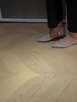 你可以永远相信 铆钉平底鞋的魅力#强烈推荐 #女鞋推荐 #每日分享