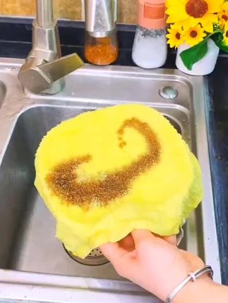 厨房清洁不沾油洗碗抹布,不沾油去垢清洁能强,关健还不用洗洁精能清流干干净净,自用推荐