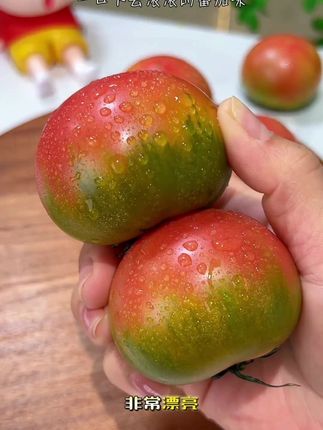 草莓西红柿,酸甜可口#西红柿 #番茄 #小时候味道 #优质农产品 #水果