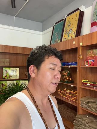 周一快乐 #新鲜板栗