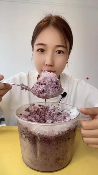 @吃冰😈小达人😈燕子