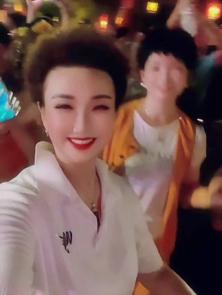 #演出现场 #精彩瞬间 #激情四射 ,庆国庆迎中秋!🌹🌹🌹