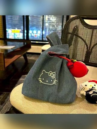 可爱牛仔刺绣 #包包 #包包种草 #包包控 手拎包遛弯包外出便携大容量手提包上班便当包#郝劭文推荐