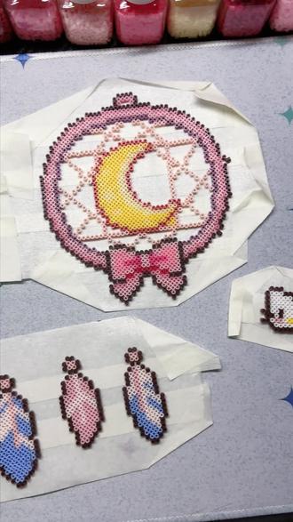 拼豆日记 | 挑战拼100个HelloKitty(10/100)
今天是捕梦网kt风铃~#展示你的手工diy成果 #拼豆 #hellokitty拼豆图纸