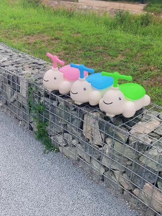 一岁可以玩到四五岁的一款车子,也可以是你家宝宝的学步车溜溜车,室内室外都可以玩,丝滑不卡轮#溜溜车 #学步车里的萌娃