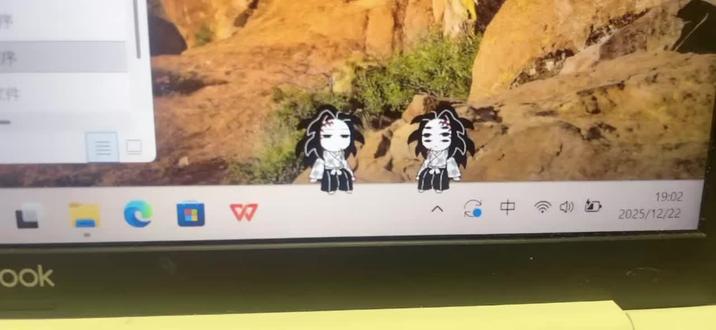 不知道啊,一打开电脑就长猫了
桌宠来源是📕一桶西瓜树老师的!
#黑死牟 #继国严胜 #继国岩胜 #小猫能有什么坏心思