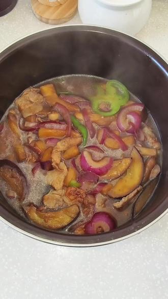 看《现在就出发》,被贾冰老师做的茄子焖饭香迷糊了,你的兵来啦!#海天有机五常大米 #海天代代田 #有机五常大米 #有机大米 #抖音生活观察计划 @DOU+上热门 @DOU+小助手