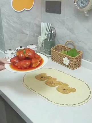 现在的保鲜膜收纳盒是越来越高级了,吸盘的安装方便,用来收纳保鲜膜套干净又卫生,用一个抽取一个特别方便! #厨房好物 #保鲜膜套收纳盒 #吸盘保鲜膜套收纳盒 #保鲜膜套