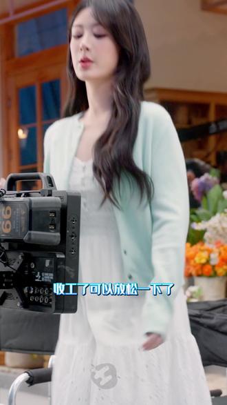 玩游戏送真花#走进杨紫的花园世界#来花园一起大红大紫 #玩游戏送真花 @我的花园世界小游戏