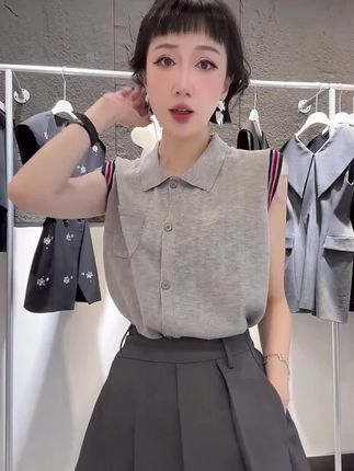 毛织学院风上衣 小V领设计显瘦#针织衫 #夏日穿搭 #休闲风#强烈推荐 #高级感穿搭 #夏装新款