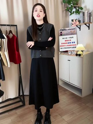 秋冬半身裙#显瘦长裙 #每日推荐 #࿆女人一定要活成自己喜欢的样子 #梨形身材穿搭 #减龄穿搭