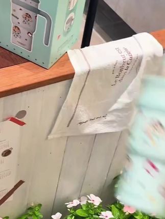 蜡笔小新联名保温杯正版可爱高颜值女吸管水杯户外车载冰霸杯保冷 #可爱杯子 #吸管杯 #冰霸杯 #蜡笔小新 #多喝水