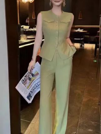 #套装 #套装两件套 #套装穿搭 #套装显瘦穿搭 #无限回购的宝藏单品