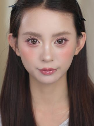 贴上比接的睫毛还要自然 毛茸茸的 #假睫毛 #妆前妆后 #化妆分享 #美妆