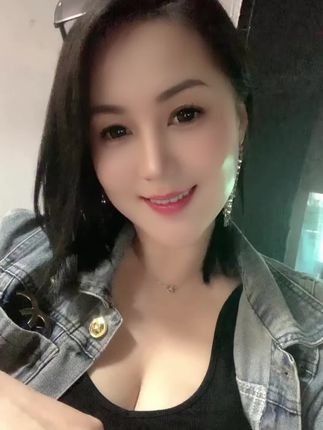 人生的快乐就是,走自己的路,看自己的风景,安稳于日常,浅喜于光阴,阅己、悦己、乐己。#纪录美好生活 😜