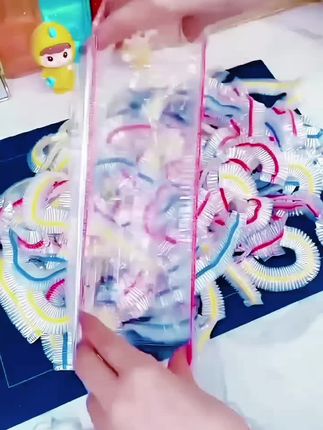 再也不怕食物串味!食品级保鲜膜套包邮到家 今天是大喜的日子!我终于把这东西搞定了!!!现在下单就是包邮到家啦!!!#厨房好物#居家必备#保鲜膜套#一次性保鲜膜套#奇葩但好用的家居好物