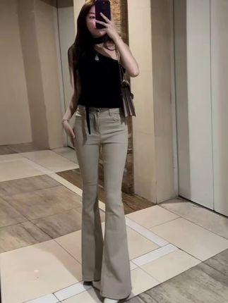 卡其色高腰微喇牛仔裤女2025夏季显瘦显高显腿长气质喇叭裤蛮腰纪#牛仔裤 #百搭裤子