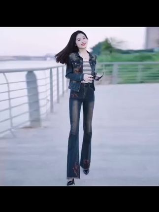 #牛仔裤穿搭 #时尚气质穿搭 #女装穿搭