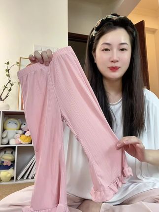 超洋气又凉快!冰丝凉感的微喇裤,小女孩夏天穿凉爽又时髦#高品质童装 #女童微喇裤 #百搭神裤 #谁穿谁好看 #无限回购的宝藏单品