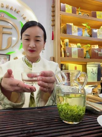 恩施玉露茶,怎样泡才好喝?和大家分享一下我的方法!😊💕💕#卖茶叶的小姐姐
