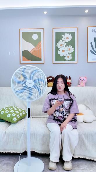 现在电风扇都能这么方便了#风扇 #落地扇 能语音,能遥控能用手机,还能一键闪装#美的 #清凉一夏