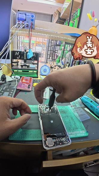 小米用户的信赖,值得推荐#世纪威锋 #诸城手机维修 #诸城修手机 #小米换电池