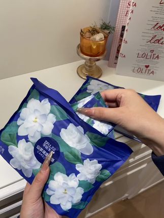 你要是用这个拉屎,我就不信你能用10片,真的超大一张,出门携带真的超方便,不仅擦的干净还卫生,湿厕纸真的太好用了#学生党必备 #独立包装 #便携湿厕纸 #出门必备 #生理期