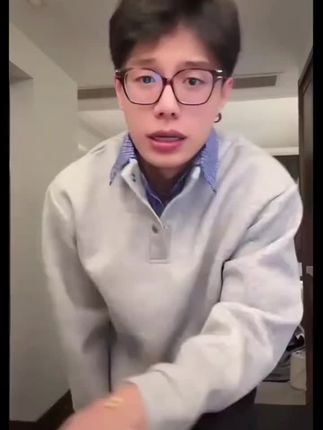 2025秋季高街纯黑色牛仔裤男士微弹A字版型显瘦显瘦潮流百搭长裤