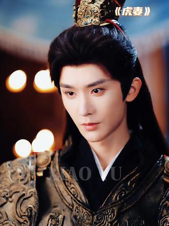 将军的恋爱脑就这么一点一点长出来啦~ 杨泽vs至春禾,真香~#虎妻 #至春禾 #杨泽 #至春禾杨泽新剧开播