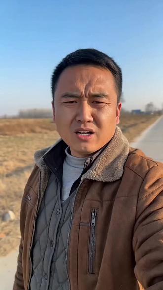 因为还要走很长很长的路,所以要心无旁骛的望着远方。#分享生活#天天开心#偏头痛