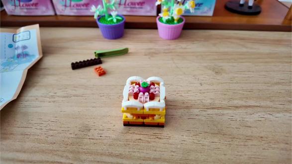 芒果慕斯蛋糕~#小颗粒积木拼装 #创作者中心 #创作灵感