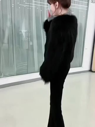 让无数#小个子女生 找回自信的神裤🔥加高腰收腹带设计穿出小蛮腰,微辣版型更显腿长,真的谁穿谁爱#小黑裤 #好物推荐🔥