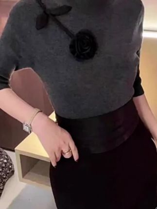 #今日穿搭 #女装 #高级感穿搭 #谁穿谁好看 #简约大气