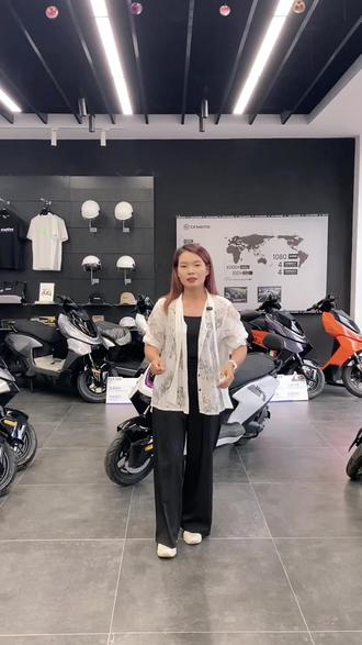 活动价24号结束 7999买极核Ae5i,可以以旧换新。带75安锂电,续航150+。包过户,五件套。#极核#极核电动车 #极核ae5#电动车推荐#618
