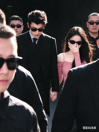 豆站姐封神,代旭合照ai指令教程来啦!
#代旭 #扎戏 #一张图证明我追星 #豆包ai#豆包P图已经nextlevel了