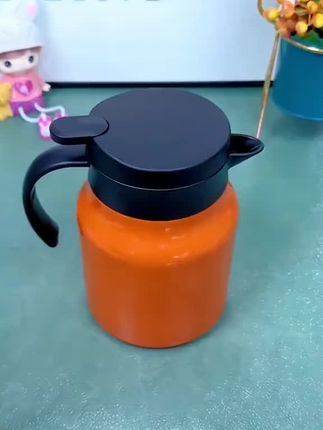 秋冬必备的焖茶壶,焖的茶更加香醇可口,出差旅行带着也方便,关键还保温,到哪儿都能喝上一口热茶#保温杯 #焖茶壶 #茶水分离杯 #冬天暖茶 #不锈钢保温杯