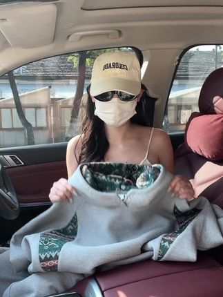 超级好看的卫衣套装来了!赶紧给男朋友来一套男女同款痞帅痞帅! #民族风服饰 #卫衣穿搭 #卫衣推荐 #拼接卫衣 #高级感穿搭