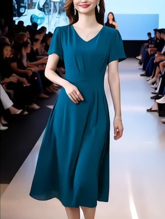 #高级感穿搭#收腰显瘦#不挑年龄不挑身材#美丽大方#时尚连衣裙
