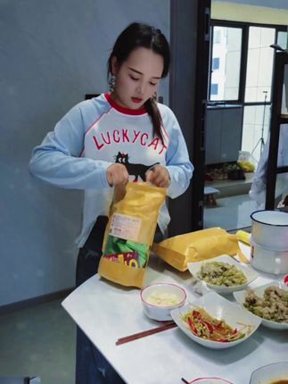 放纵之后的救赎,真的就是很好啊,至少不会上涨控制一下也是很好的,不然这几天真的很难控制嘴#家庭日常